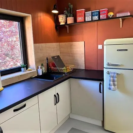 Hébergement de vacances Loft 48m2 Avec Climatisation, Piscine Et Parking