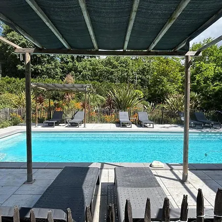 Loft 48m2 Avec Climatisation, Piscine Et Parking