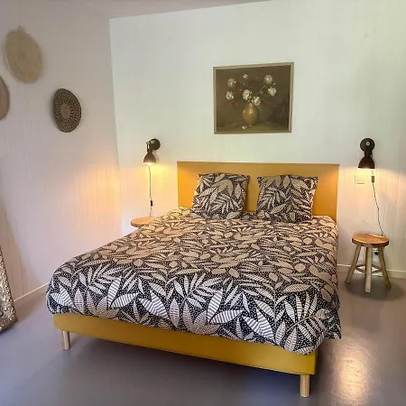 Hébergement de vacances Loft 48m2 Avec Climatisation, Piscine Et Parking